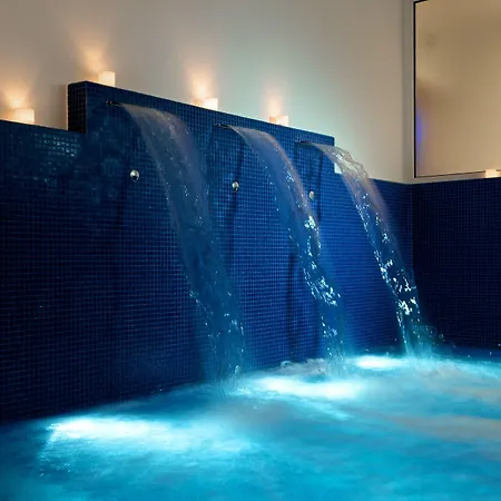 Mondial & Готель