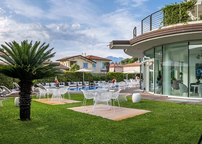 Mondial & Марина-ді-П'єтразанта