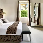 Mondial & Hotel 4*