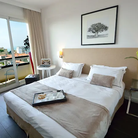 Mondial & Marina di Pietrasanta