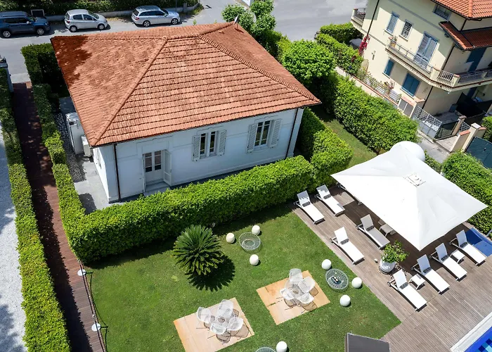 Mondial & 4* Marina di Pietrasanta