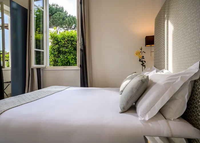 Ξενοδοχείο Mondial & Marina di Pietrasanta