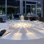 蒙迪艾尔度假温泉酒店 4* 马里纳-迪-皮特拉桑塔